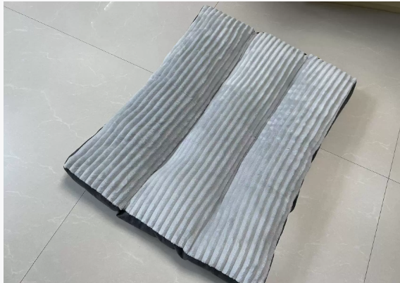 PurrClean Washable Pet Bed — Easy-Clean Comfort Mat